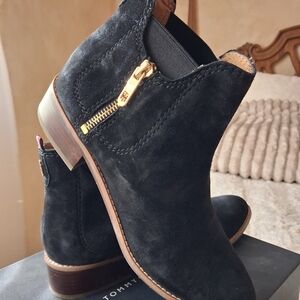 Tommy Hilfiger Black Suede Ankle Boot with Gold Zip